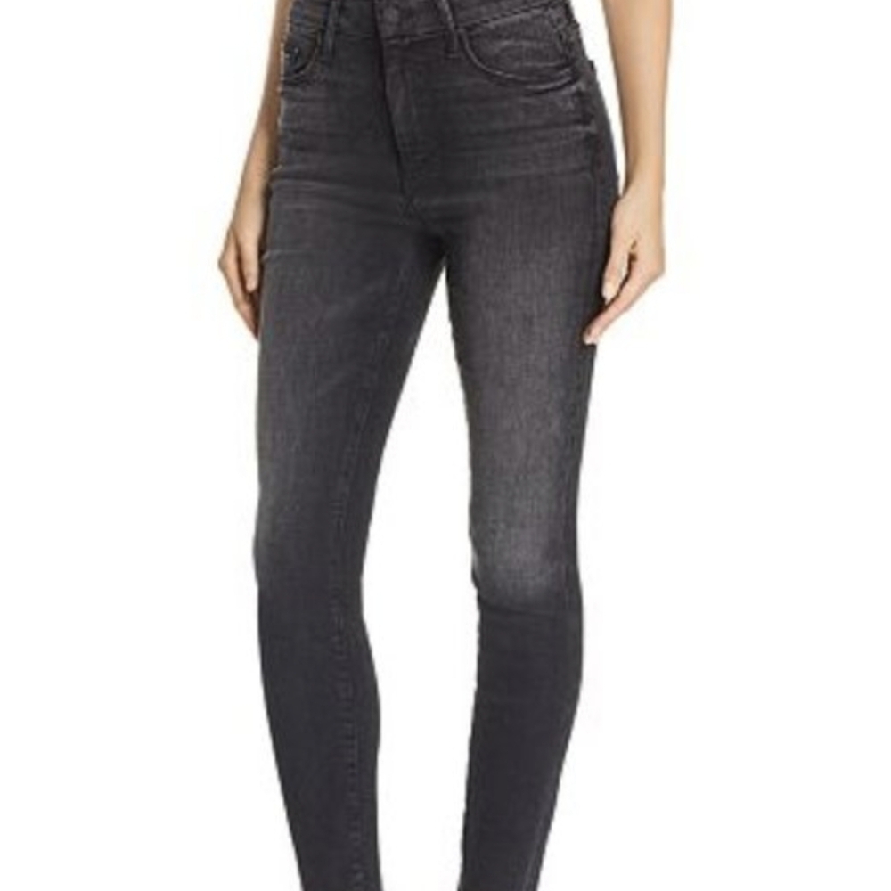 Express Women’s High-Rise Skinny Jeans in Washed Black